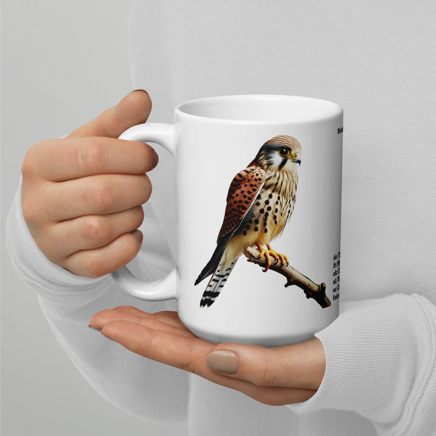 440ml White glossy mug Birds of Europe 08 Kestrel